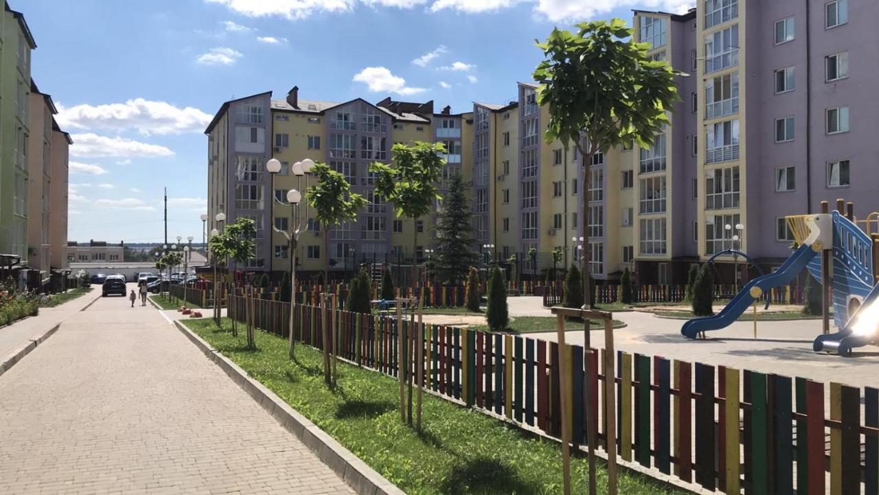 Новые Апартаменты В Жк Барский Yakushintsy Extérieur photo